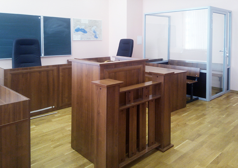 Судебная мебель Реформа в Государственной морской академии им. адмирала С.О. Макарова. Интерьер 1