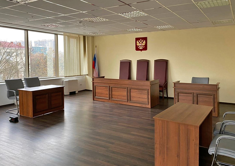 Мебель в суд Реформа в Краснодарском краевом суде. Интерьер 1