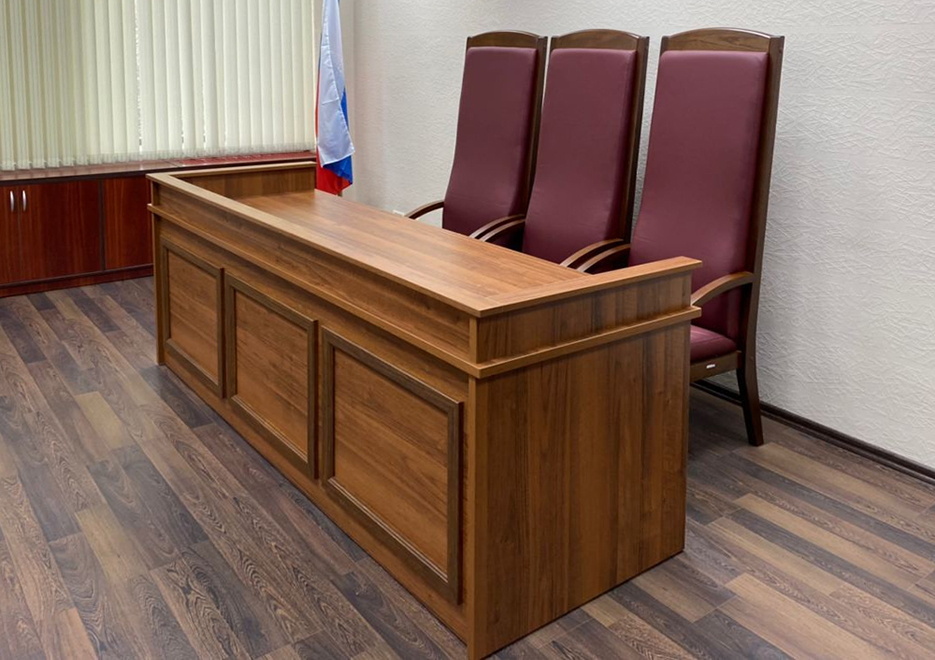 Мебель в суд Реформа в Краснодарском краевом суде. Интерьер 2